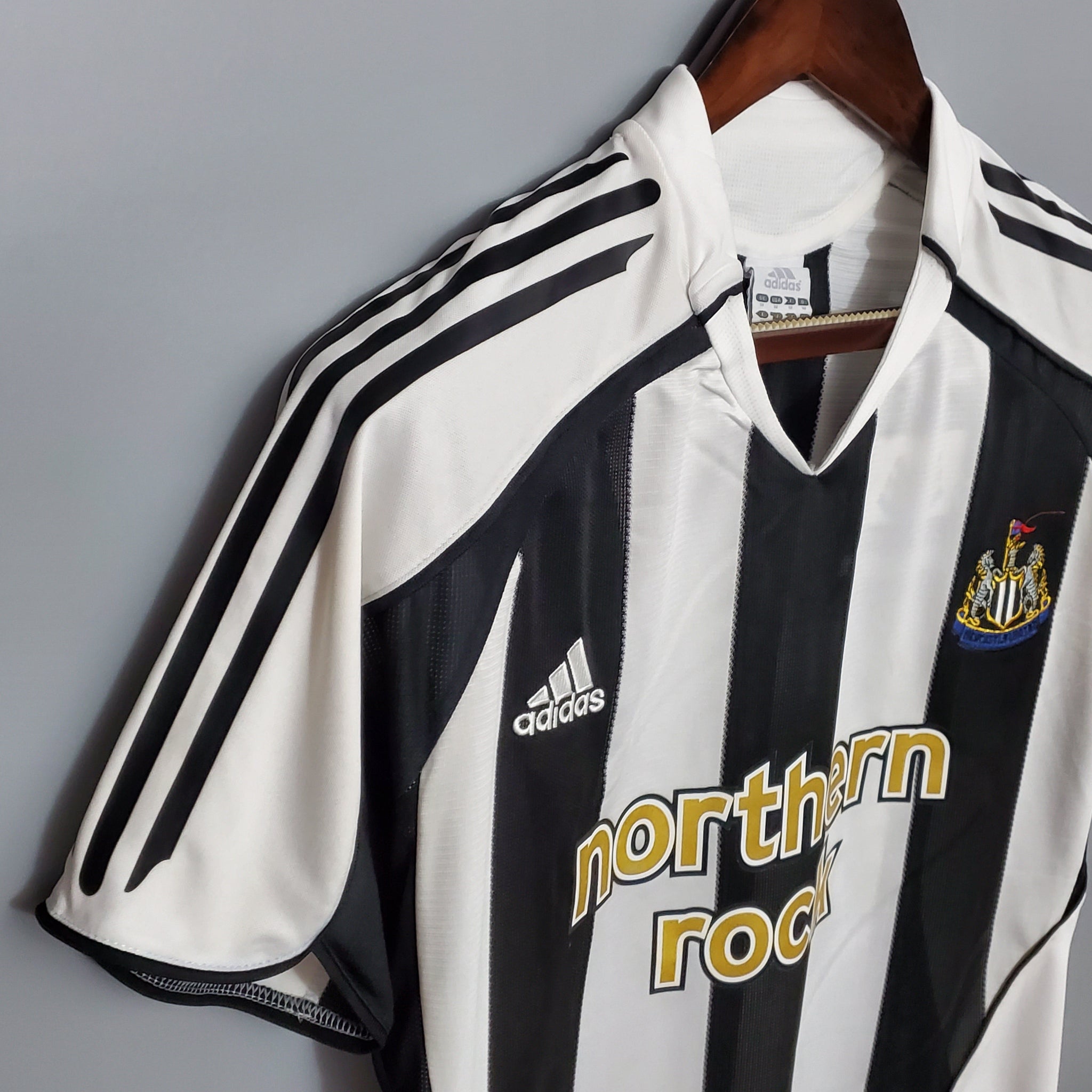 Newcastle Home Jersey 2005/06 Retro