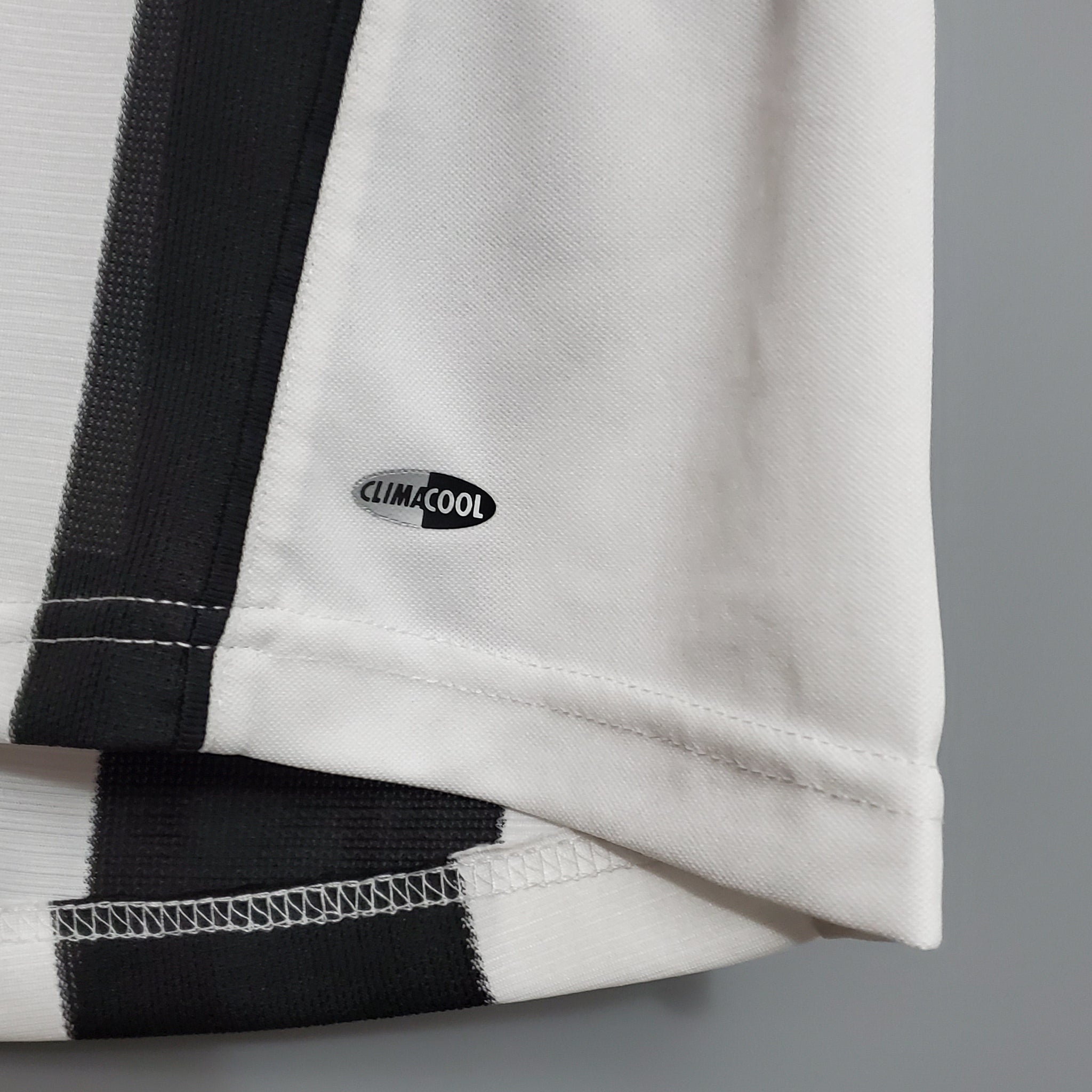 Newcastle Home Jersey 2005/06 Retro