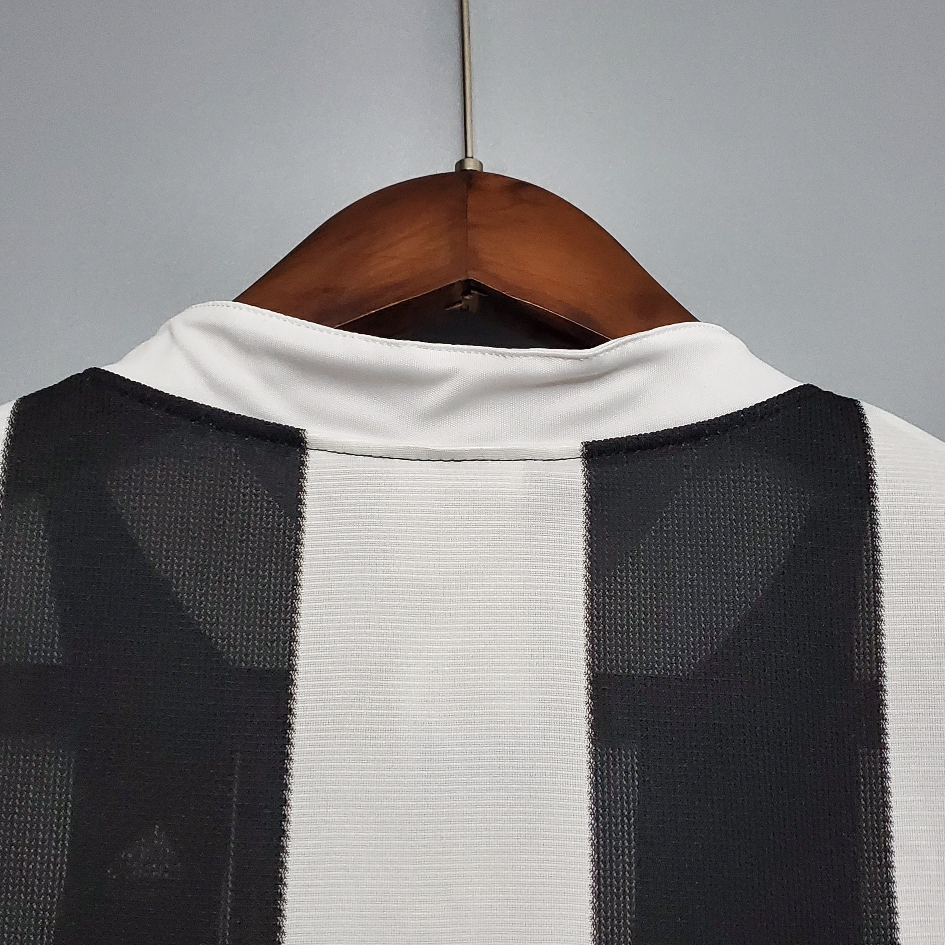 Newcastle Home Jersey 1995/97 Retro