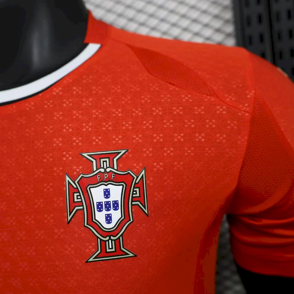 Portugal Home Jersey  2025/26 Player Version