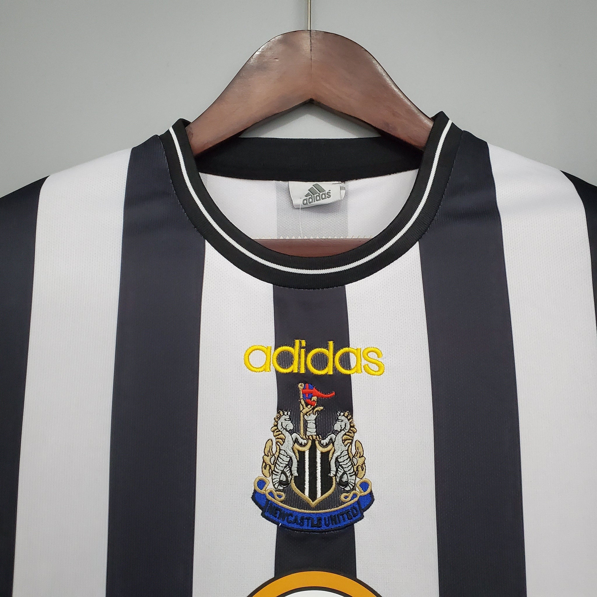 Newcastle Home Jersey 1997/99 Retro
