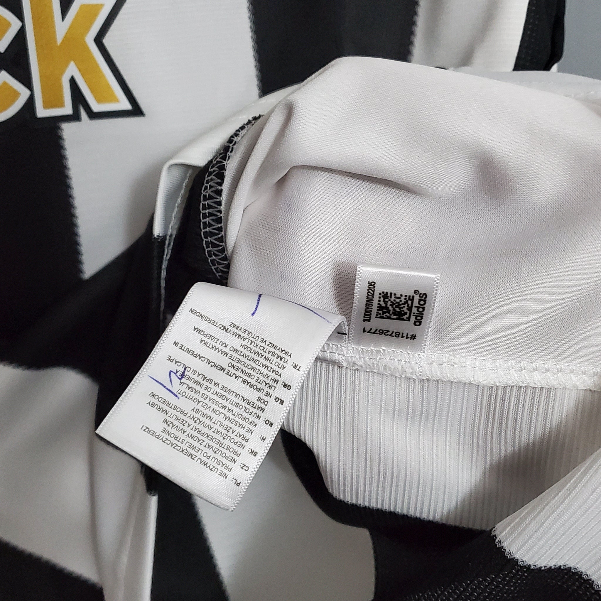 Newcastle Home Jersey 2005/06 Retro