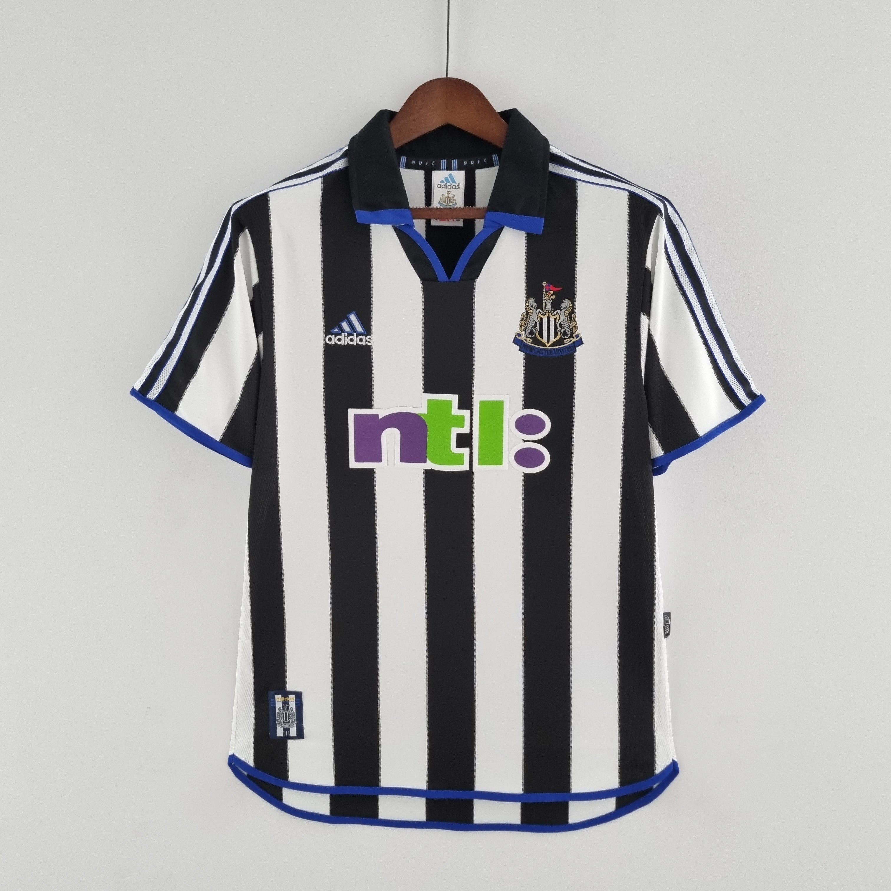 Newcastle Home Jersey 2000/01 Retro
