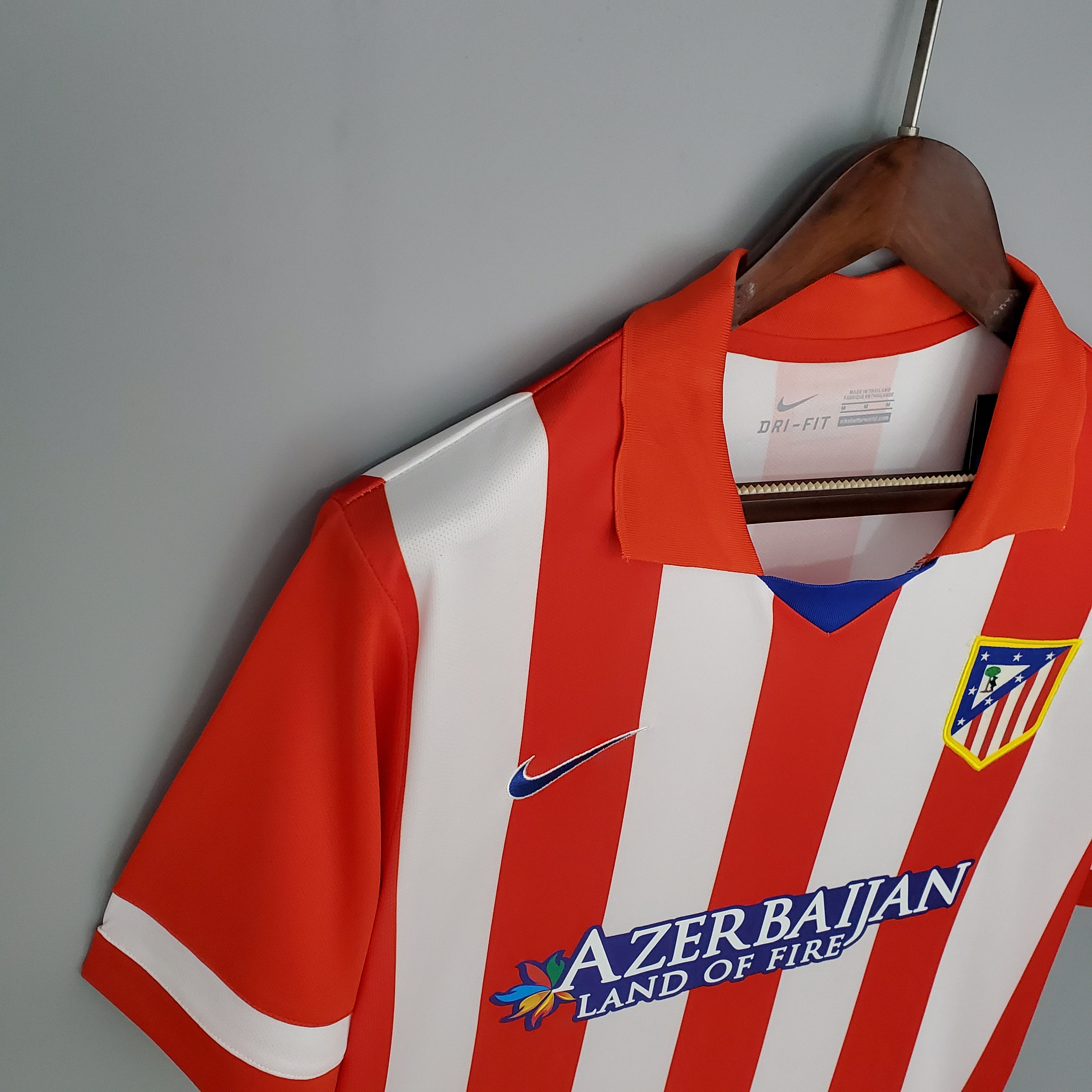Atlético de Madrid Home Jersey 2013/14 Retro