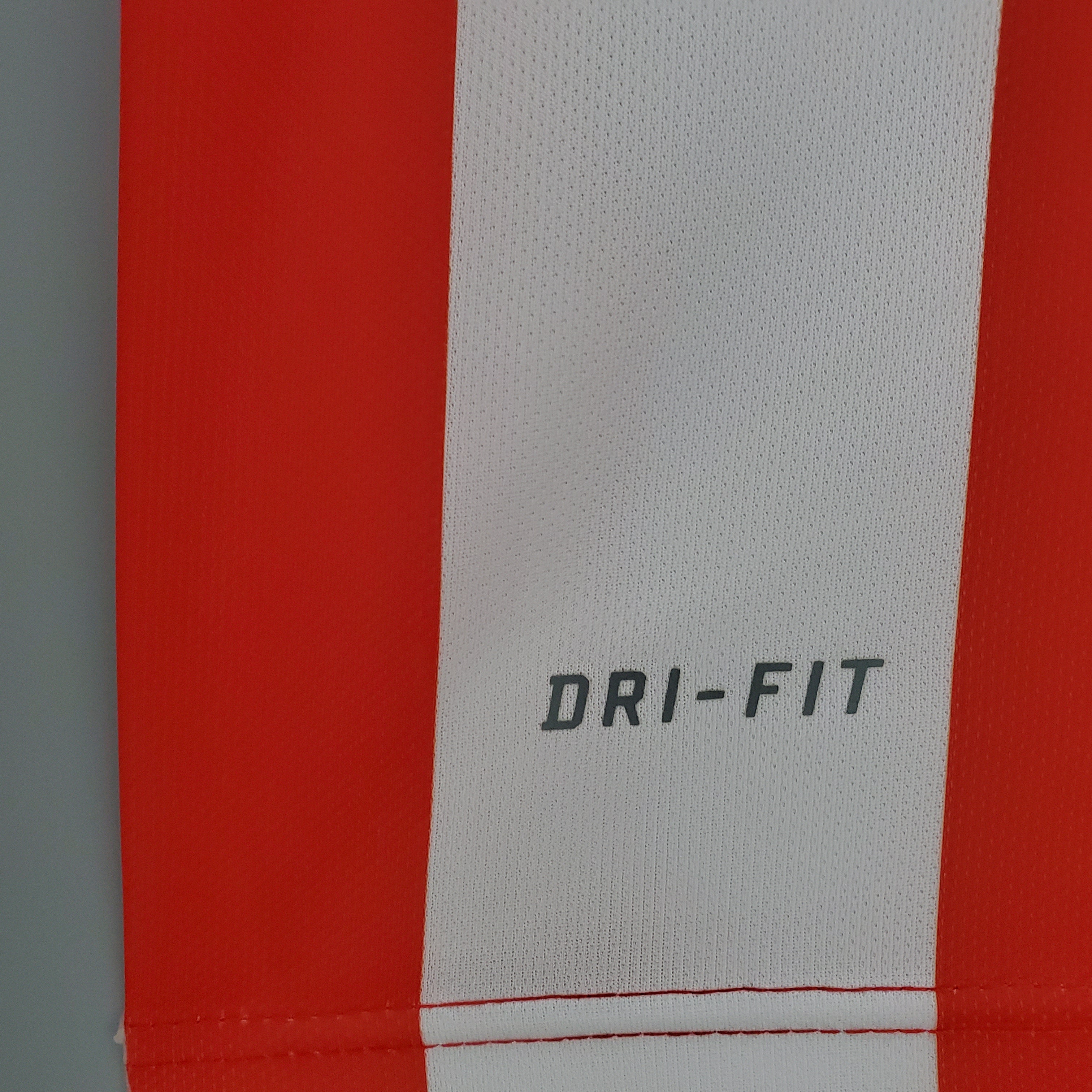 Atlético de Madrid Home Jersey 2013/14 Retro