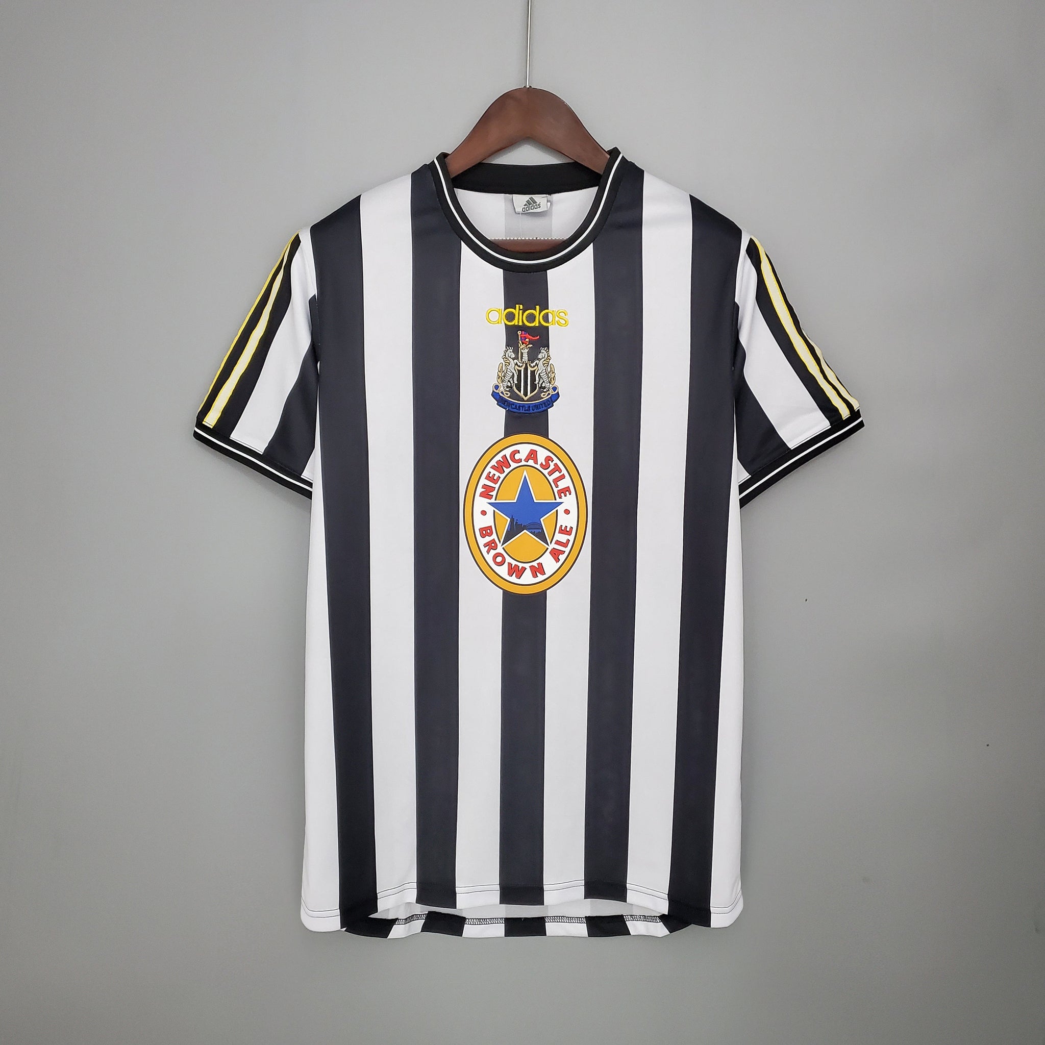 Newcastle Home Jersey 1997/99 Retro