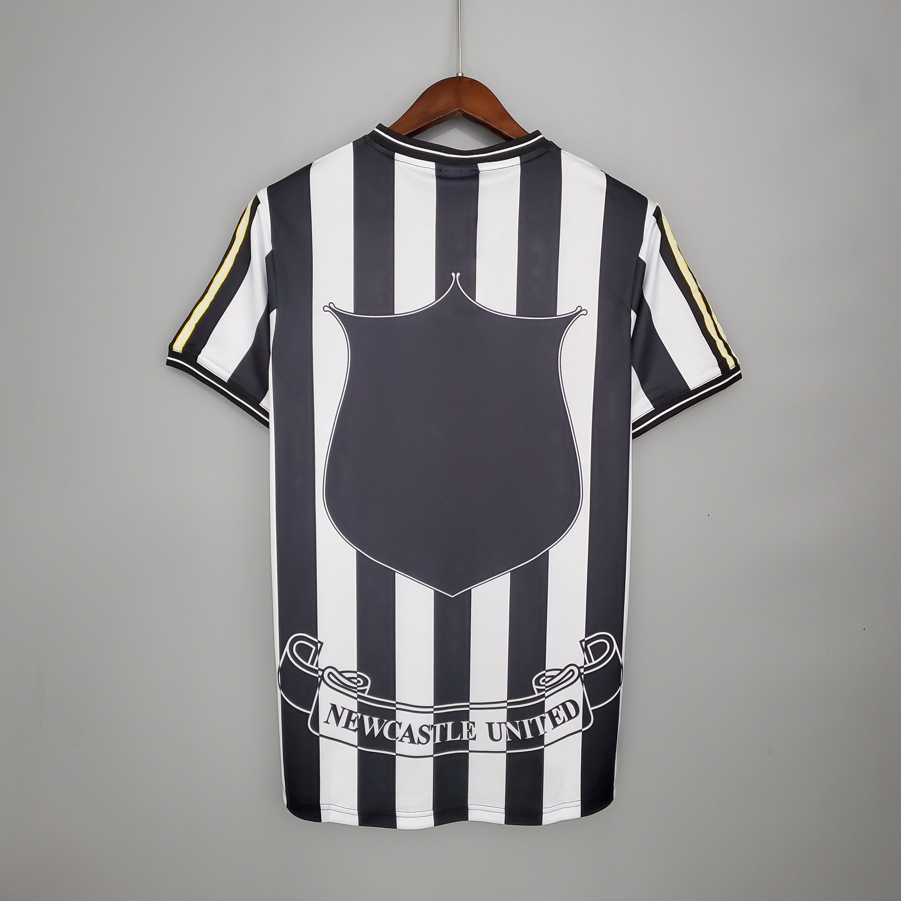 Newcastle Home Jersey 1997/99 Retro