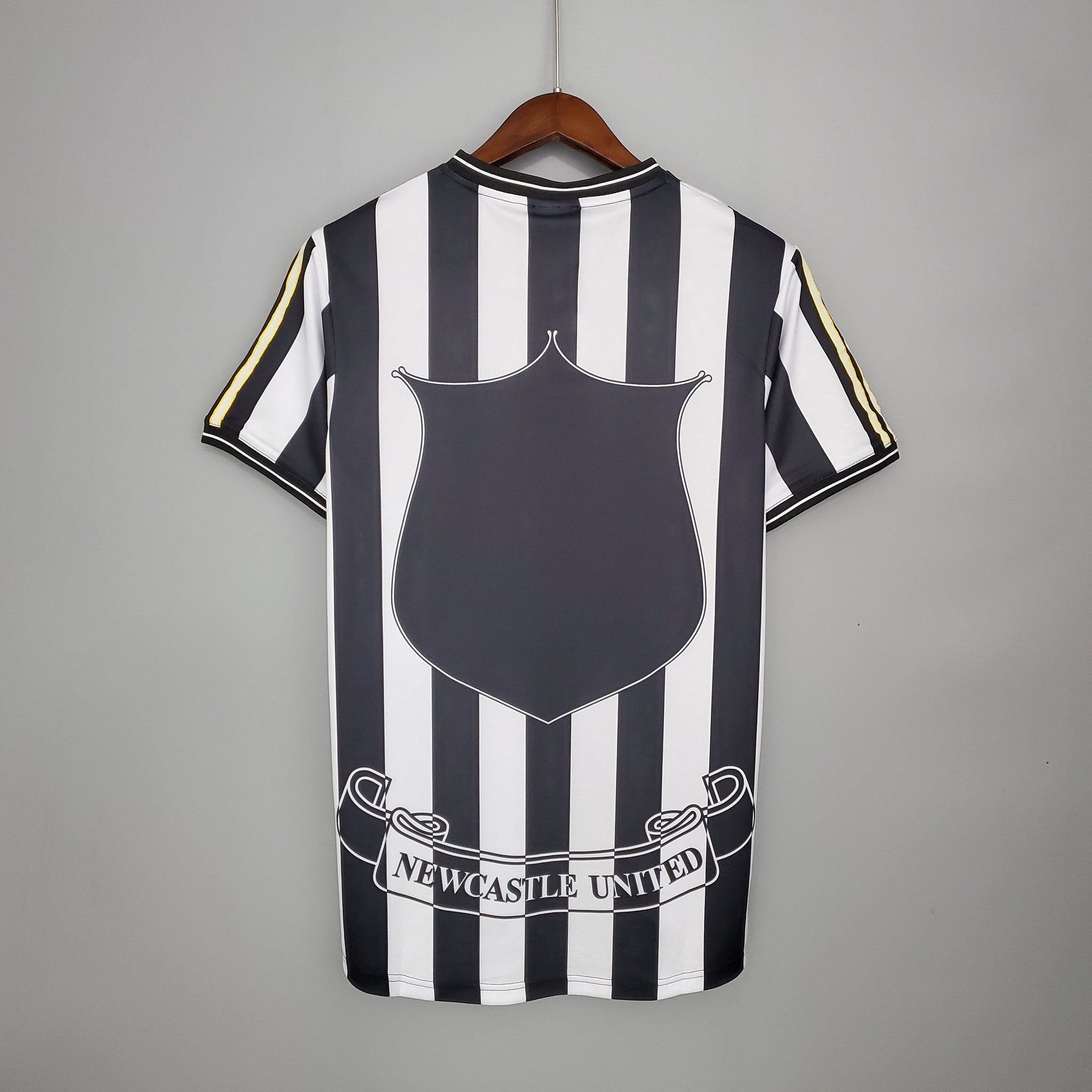 Newcastle Home Jersey 1997/99 Retro